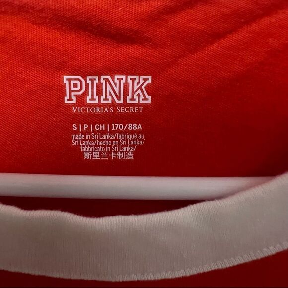 NWT Victoria's Secret PINK campus tee T-shirt women’s size small - Picture 4 of 8